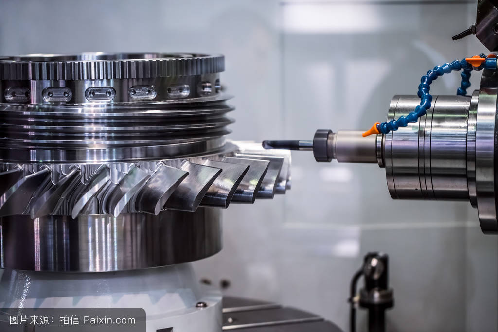 The Advantages and Value of 5-Axis CNC Machining